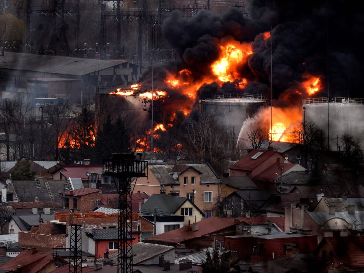 Ukraine news - latest: Kyiv says more Russian troops being brought in as Putin &lsquo;wants to split country in two&rsquo;