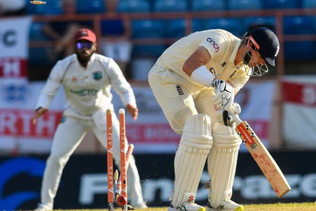 <p>Alex Lees is bowled by Kyle Mayers</p>