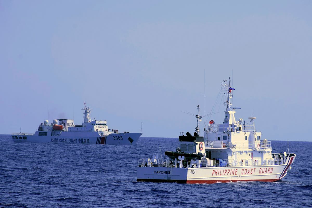 Philippine coast guard: Chinese maneuvers endangered ships
