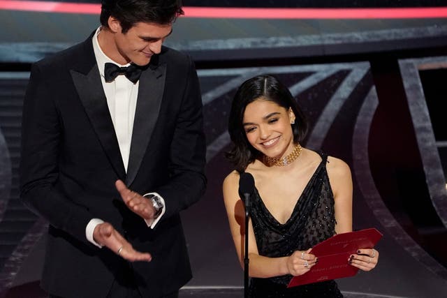 <p>Jacob Elordi and Rachel Zegler at the Oscars 2022</p>
