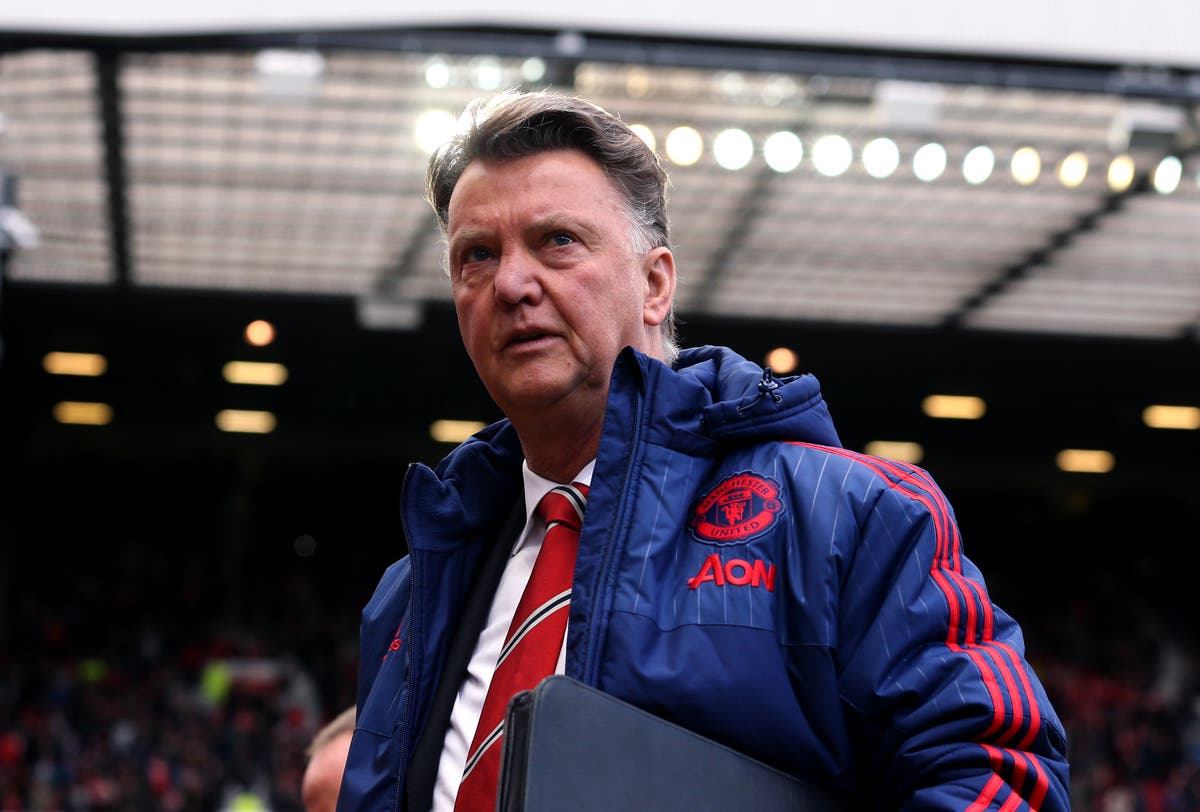 Louis Van Gaal urges Erik Ten Hag to consider options regarding Man Utd link