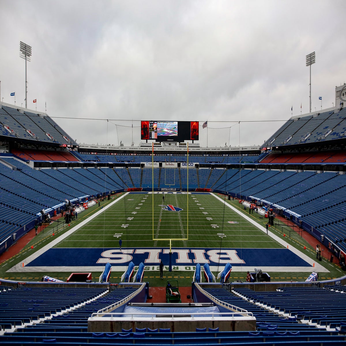 Gov. Hochul says outdoor stadium is 'part of the culture of the Buffalo  experience'