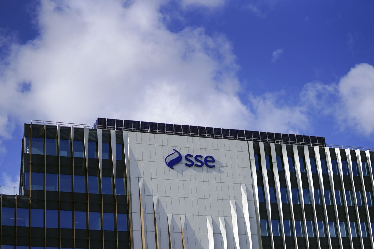 Sharepoint Sse SSE increases earnings outlook after help from weather | The Independent