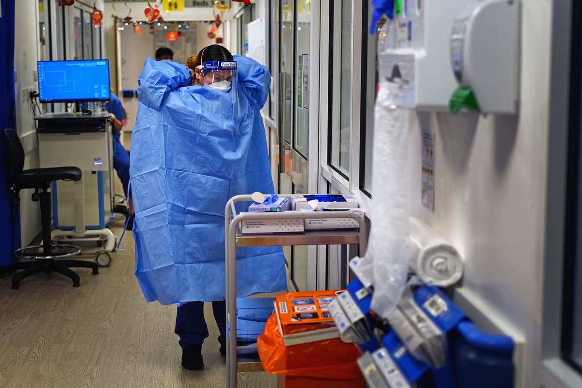 Spending watchdog warns £2.7 billion at risk from government PPE contracts 