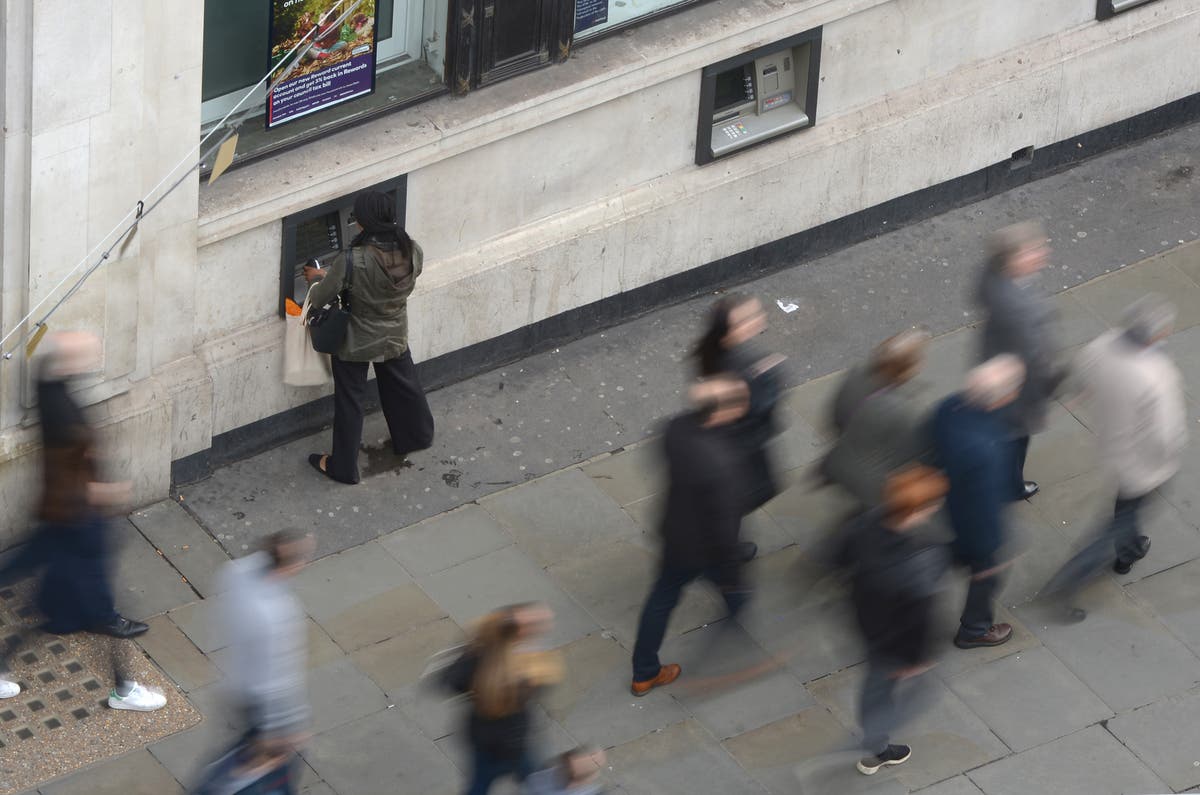 One in five ‘would struggle to cope in a cashless society’