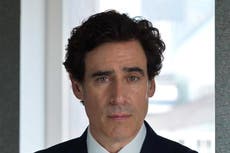 Stephen Mangan: ‘When I was watching my parents die, there were moments where things were funny’