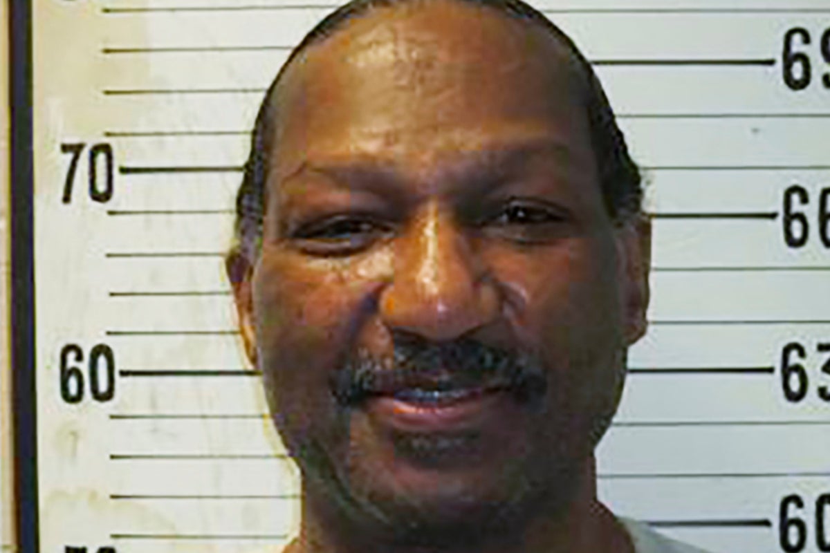 Inmate’s heart active nearly two minutes after execution, lawyer claims