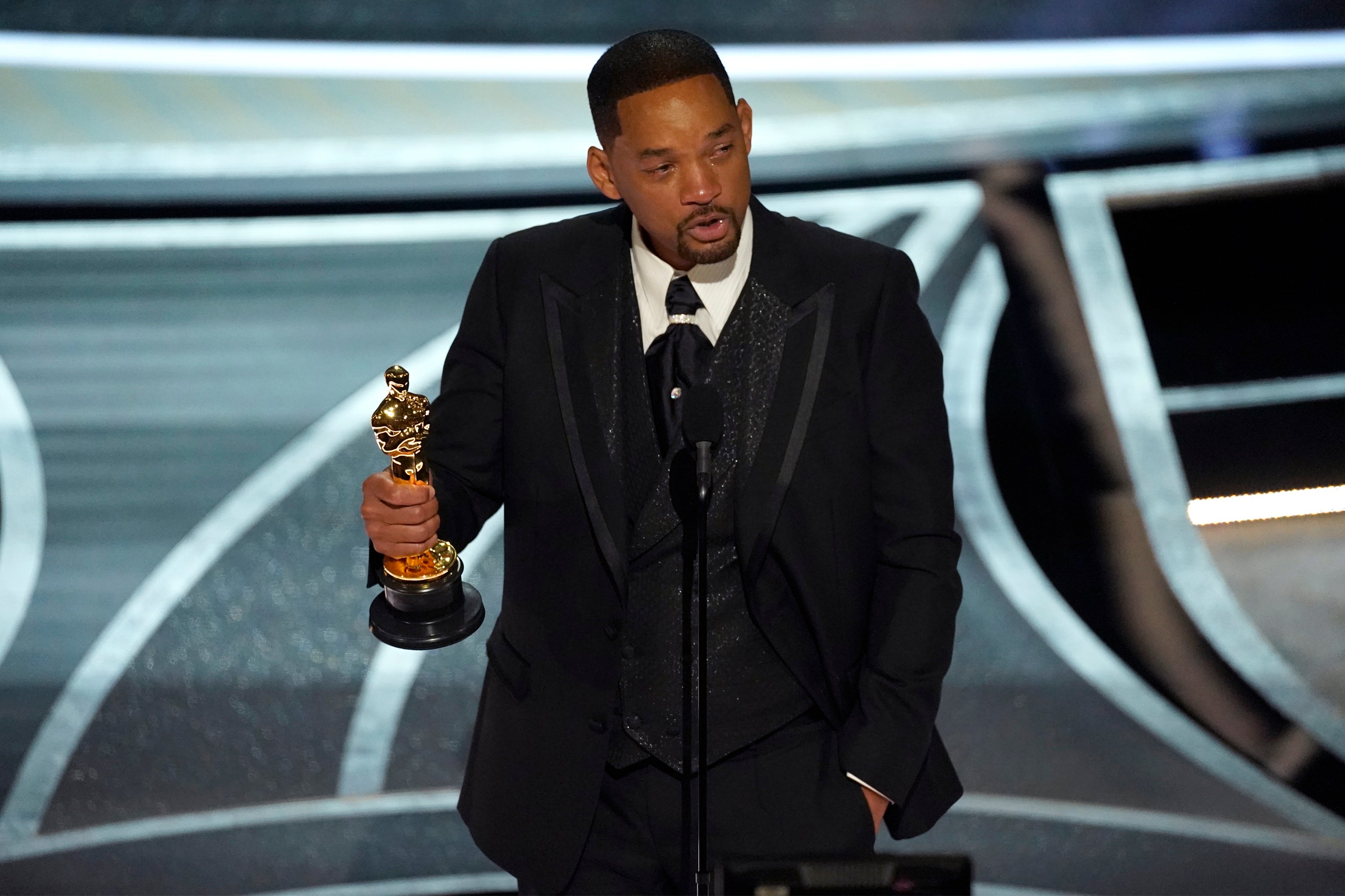 Will Smith teared up during his Best Actor award acceptance speech and apologised to the Academy for hitting Rock