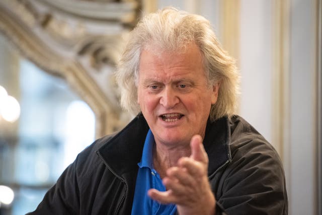 <p>Wetherspoons boss Tim Martin has spoken out about the duties </p>
