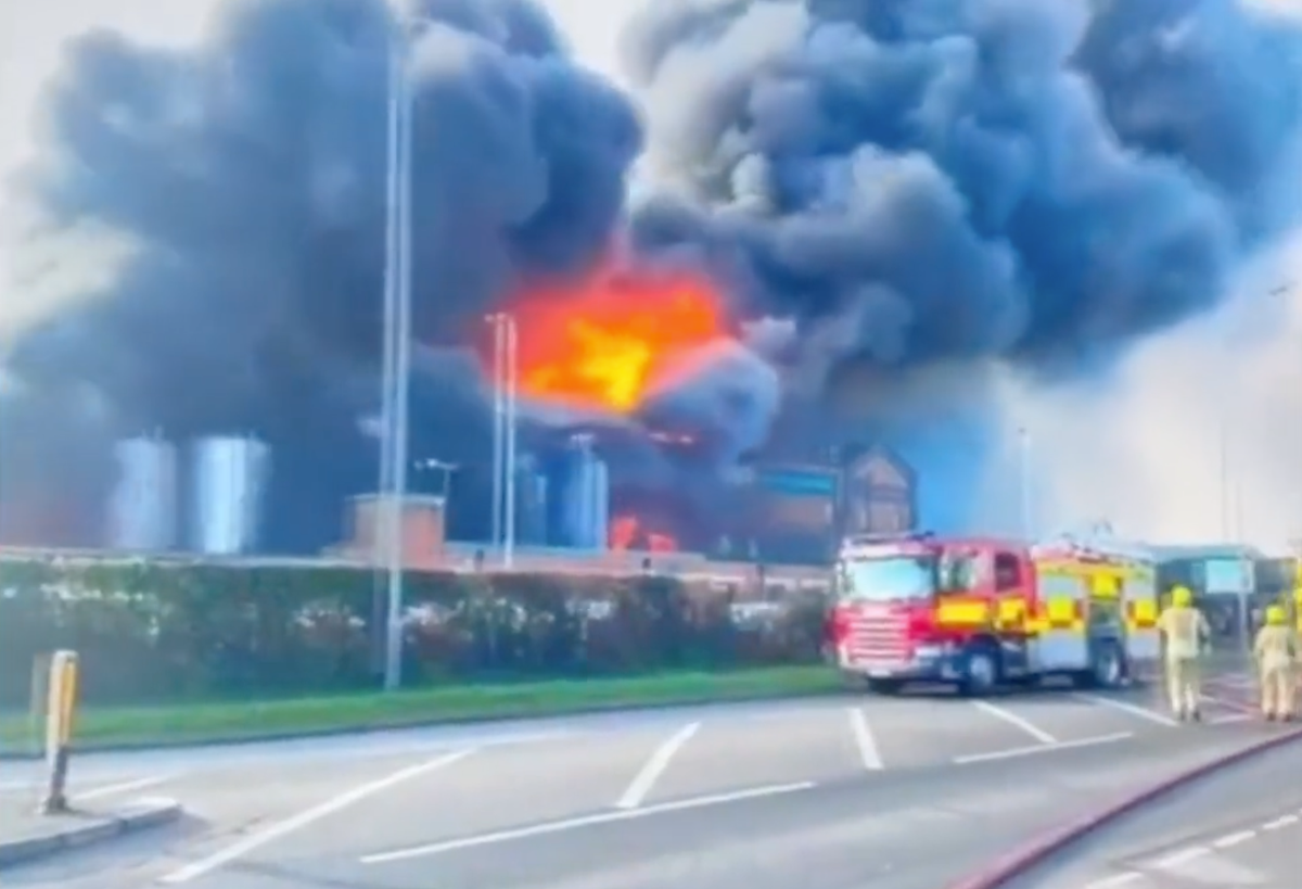 Burton fire: Huge blaze at factory as black smoke clouds seen half mile away