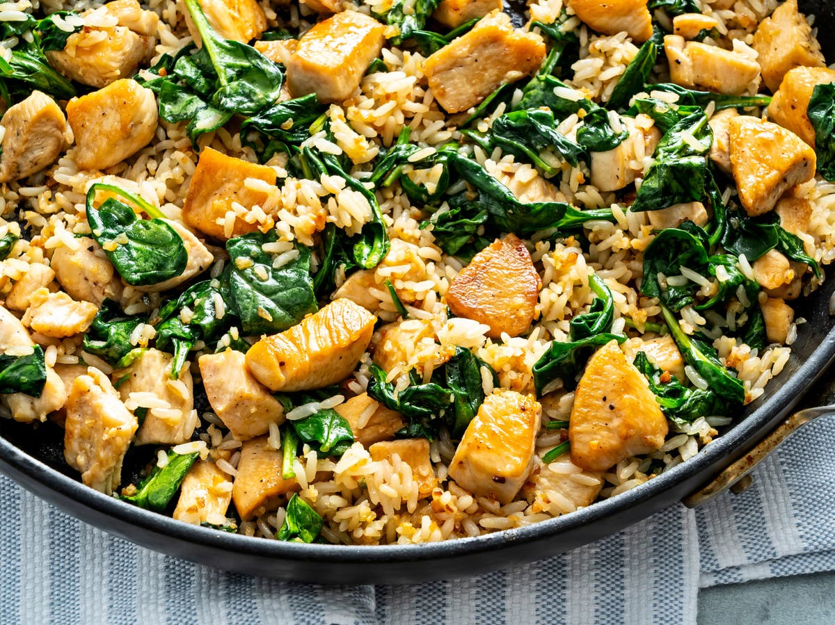 Obsessed With Garlic Youll Love This Toasted Garlic Chicken And Rice Recipe The Independent 