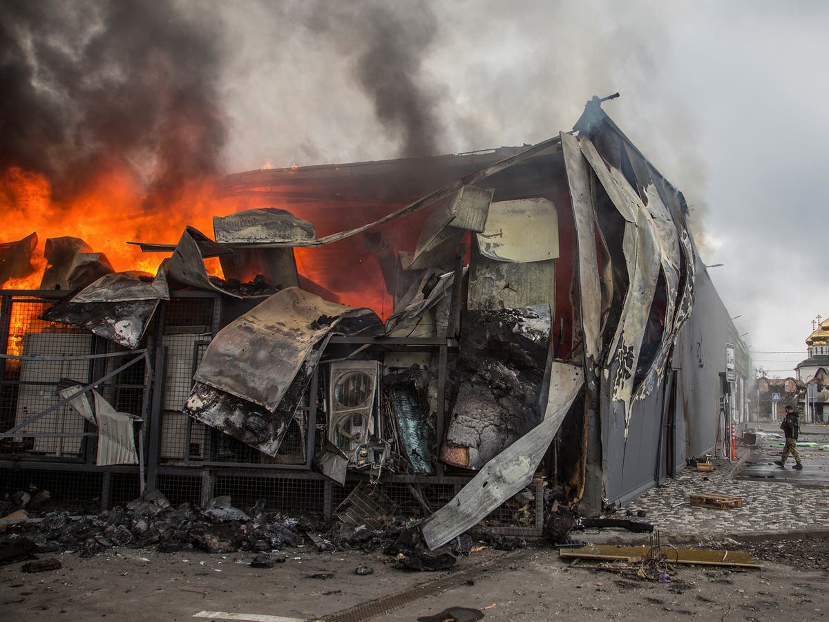 Ukraine news - live: Russians leave Chernobyl as Zelensky says &lsquo;difficult battles ahead&rsquo; in south and Donbas