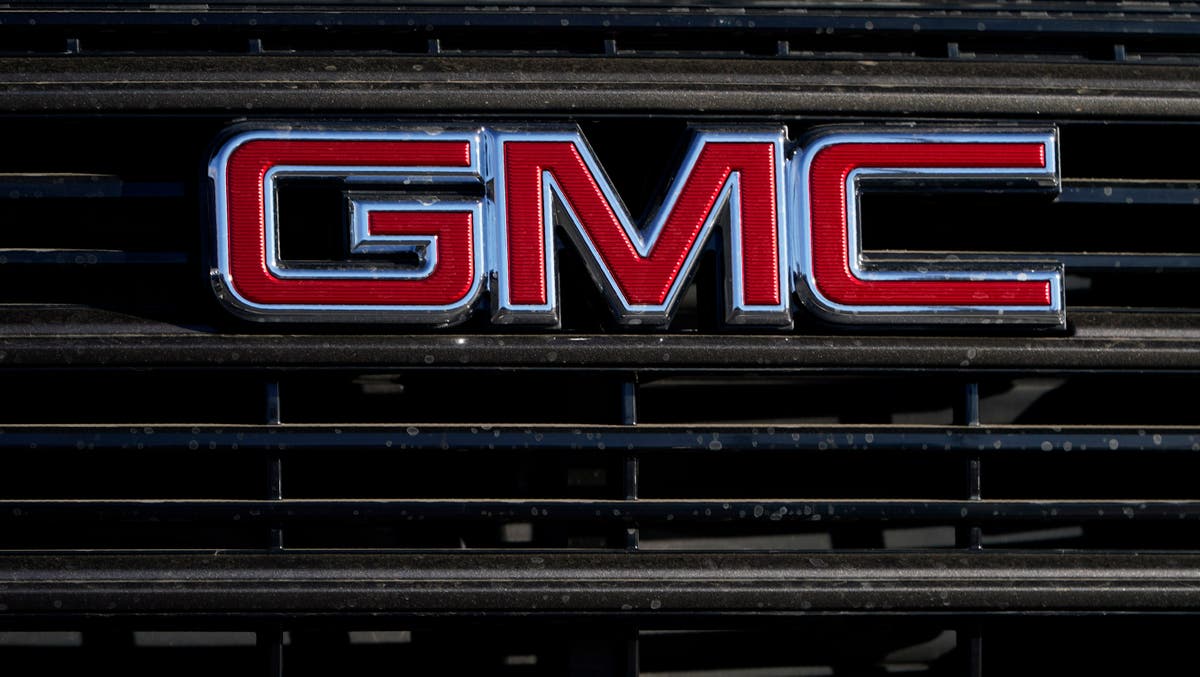 gm-recalls-nearly-682-000-suvs-windshield-wipers-can-fail
