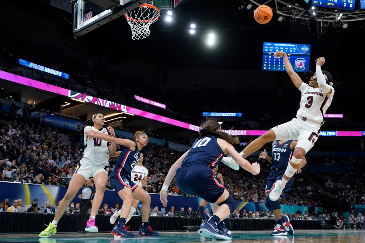 Staley leads South Carolina over UConn for second NCAA title