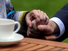 What is the difference between Alzheimer’s and dementia?