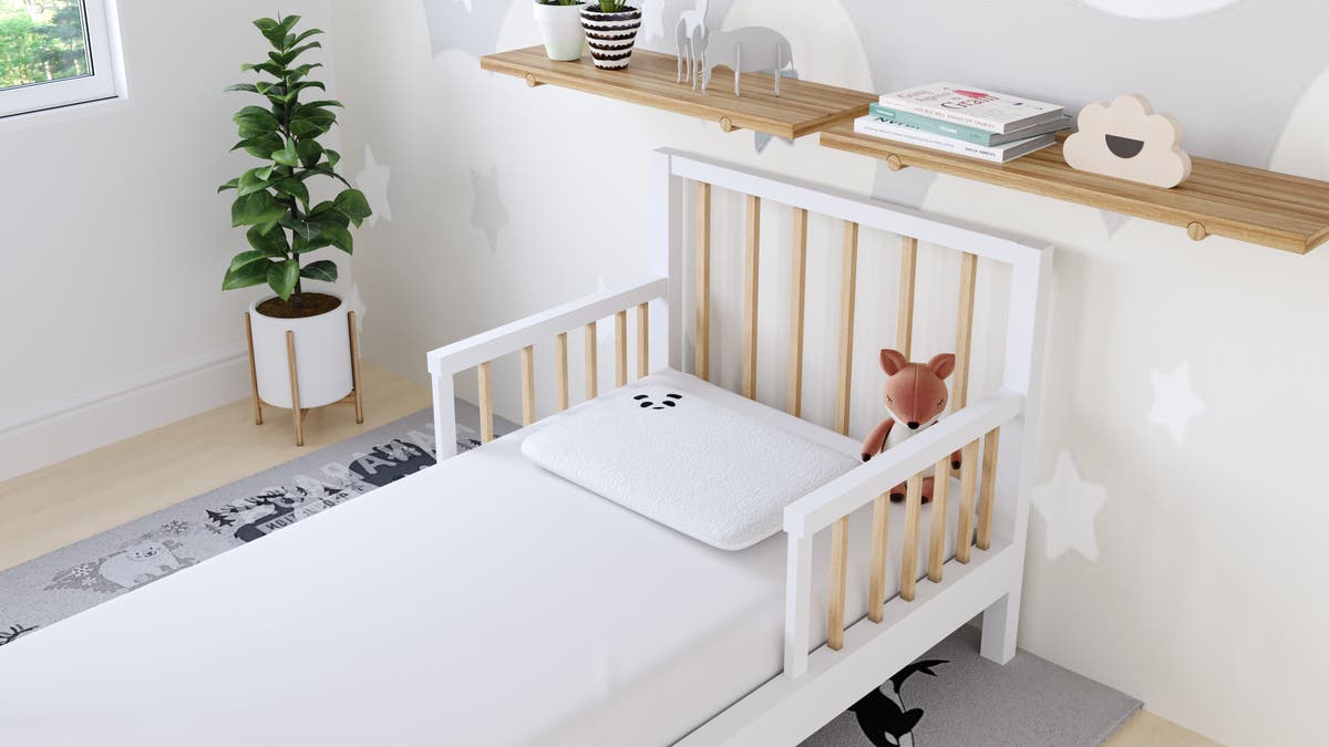 Soft, sustainable bamboo muslin swaddles from Panda London are here to give your child a magical night’s sleep