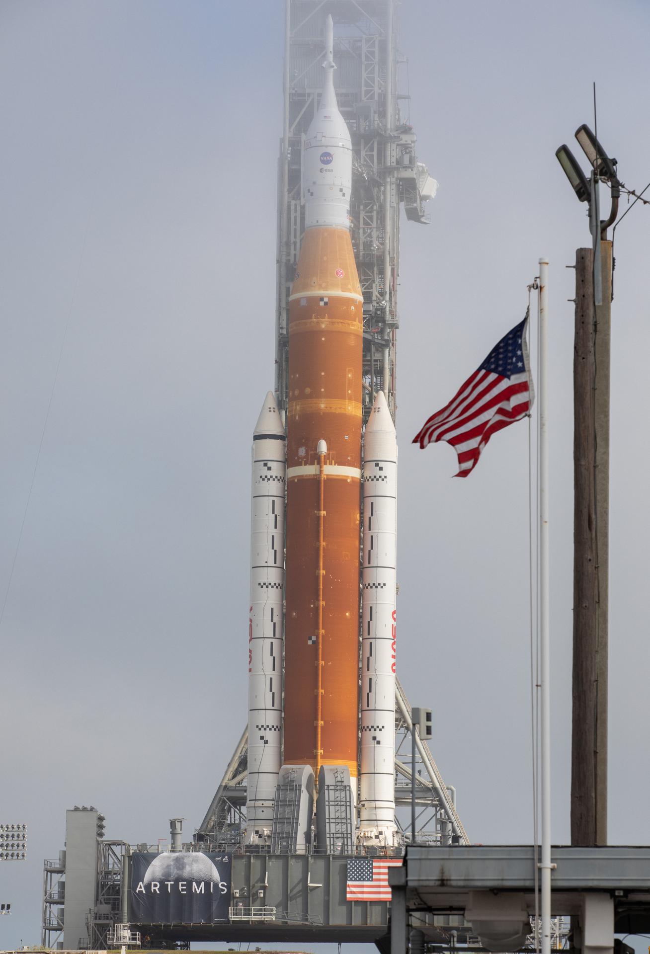 Nasa’s Space Launch System rocket on the launchpad on 18 March ahead of a “wet dress rehearsal” test