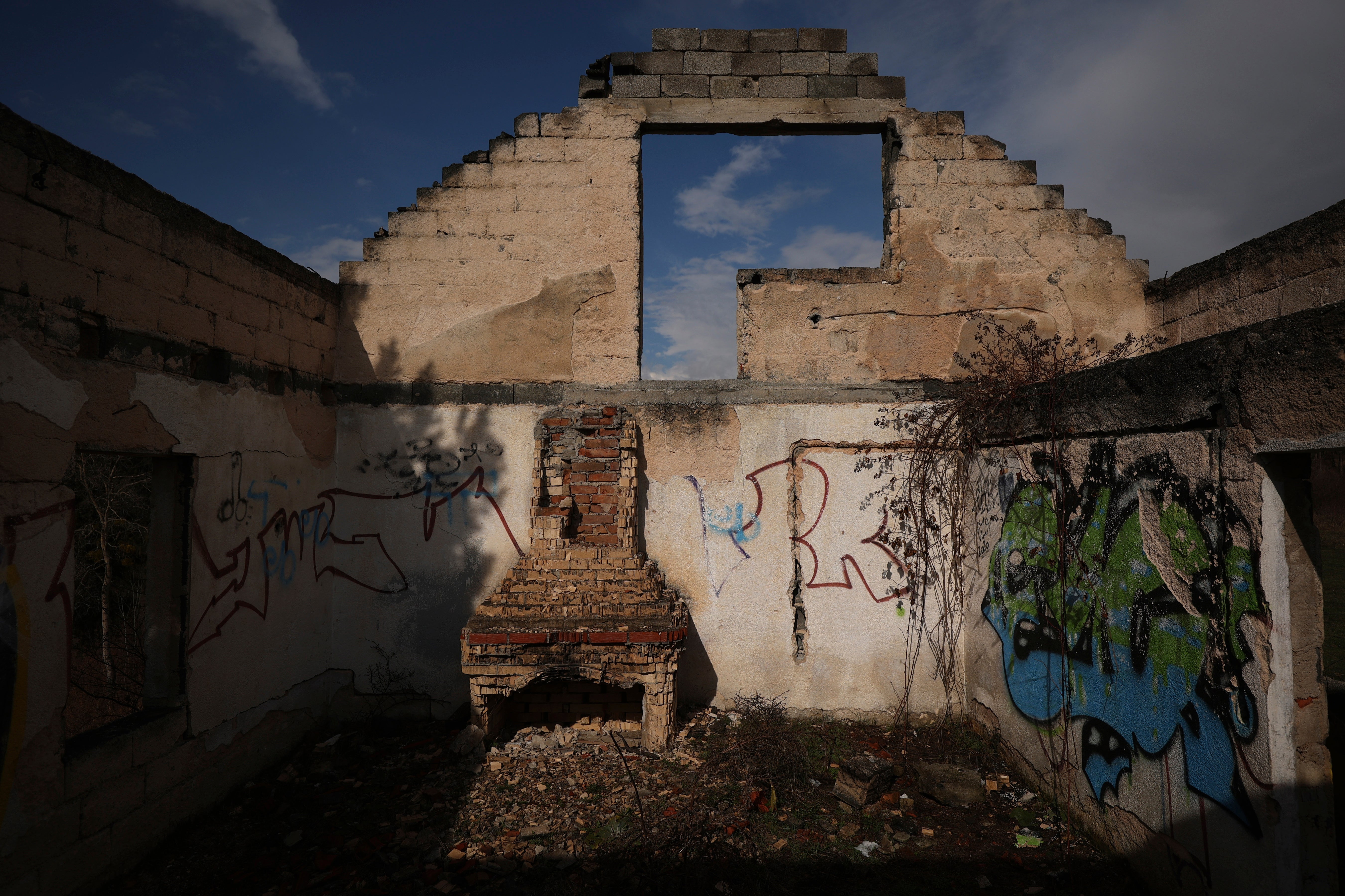 <p>War-torn Sarajevo in the 1990s</p>