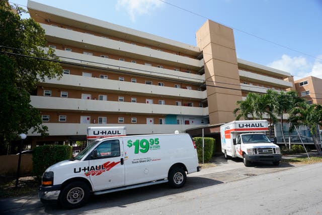 Apartment Building Evacuated Florida