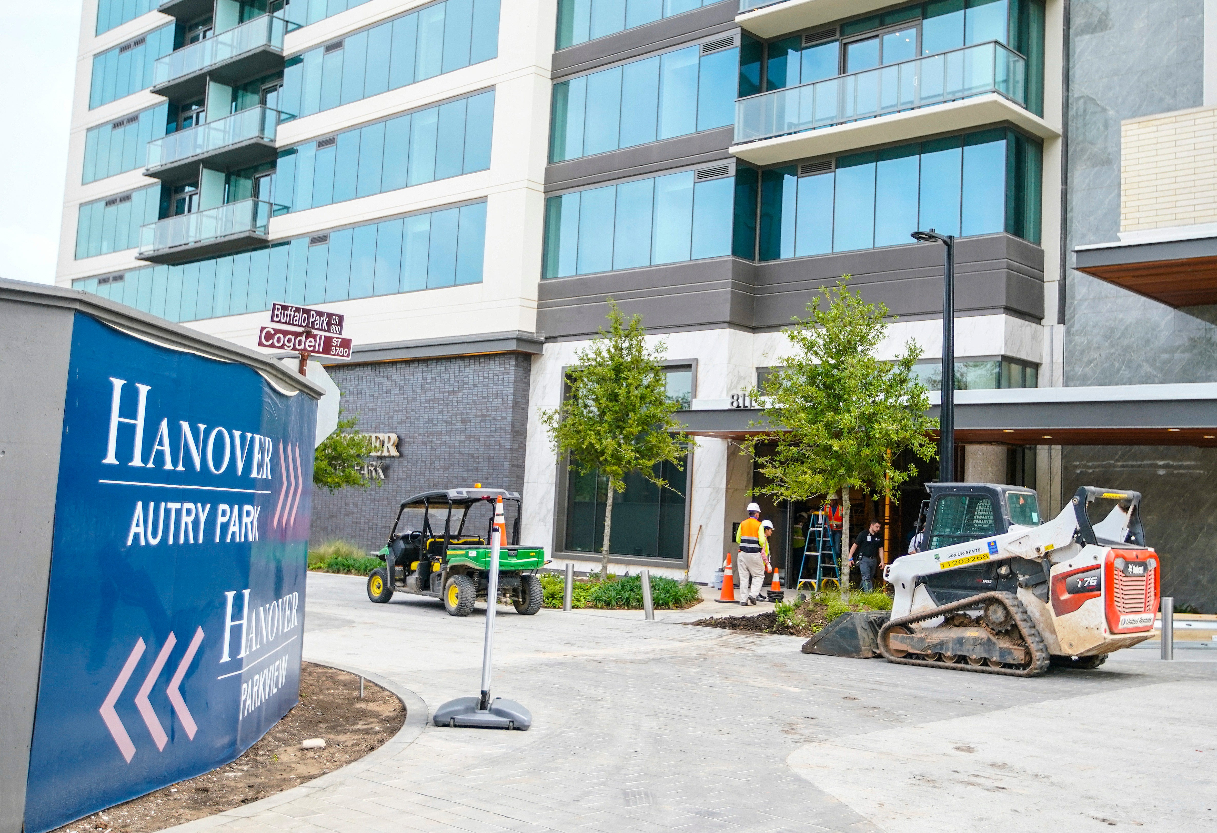 Carjacking-Crash Into Building