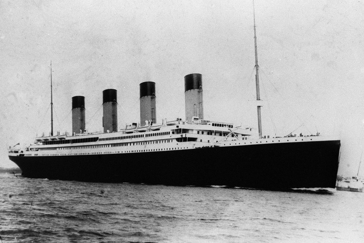 titanic-survivor-molly-brown-s-blanket-to-go-under-the-hammer-the