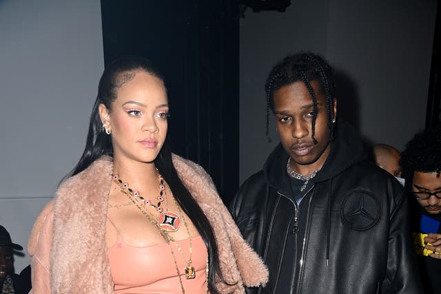 <p>Rihanna and ASAP Rocky are expecting a baby </p>