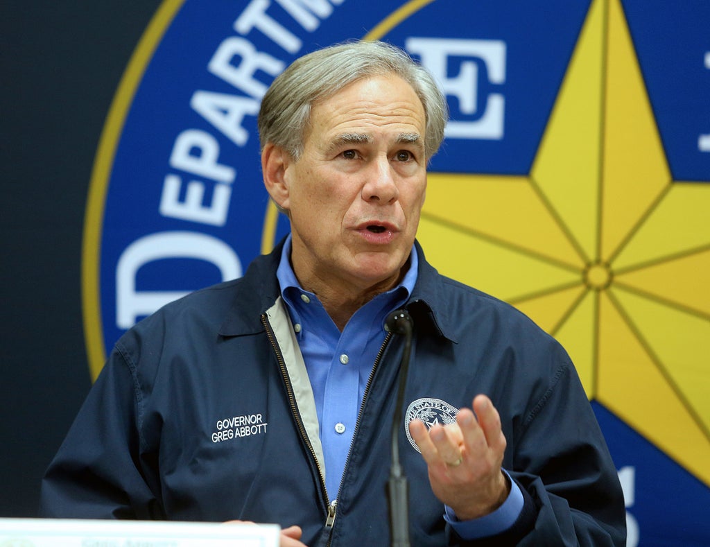 Texas governor’s plan to bus migrants to DC appears to backfire