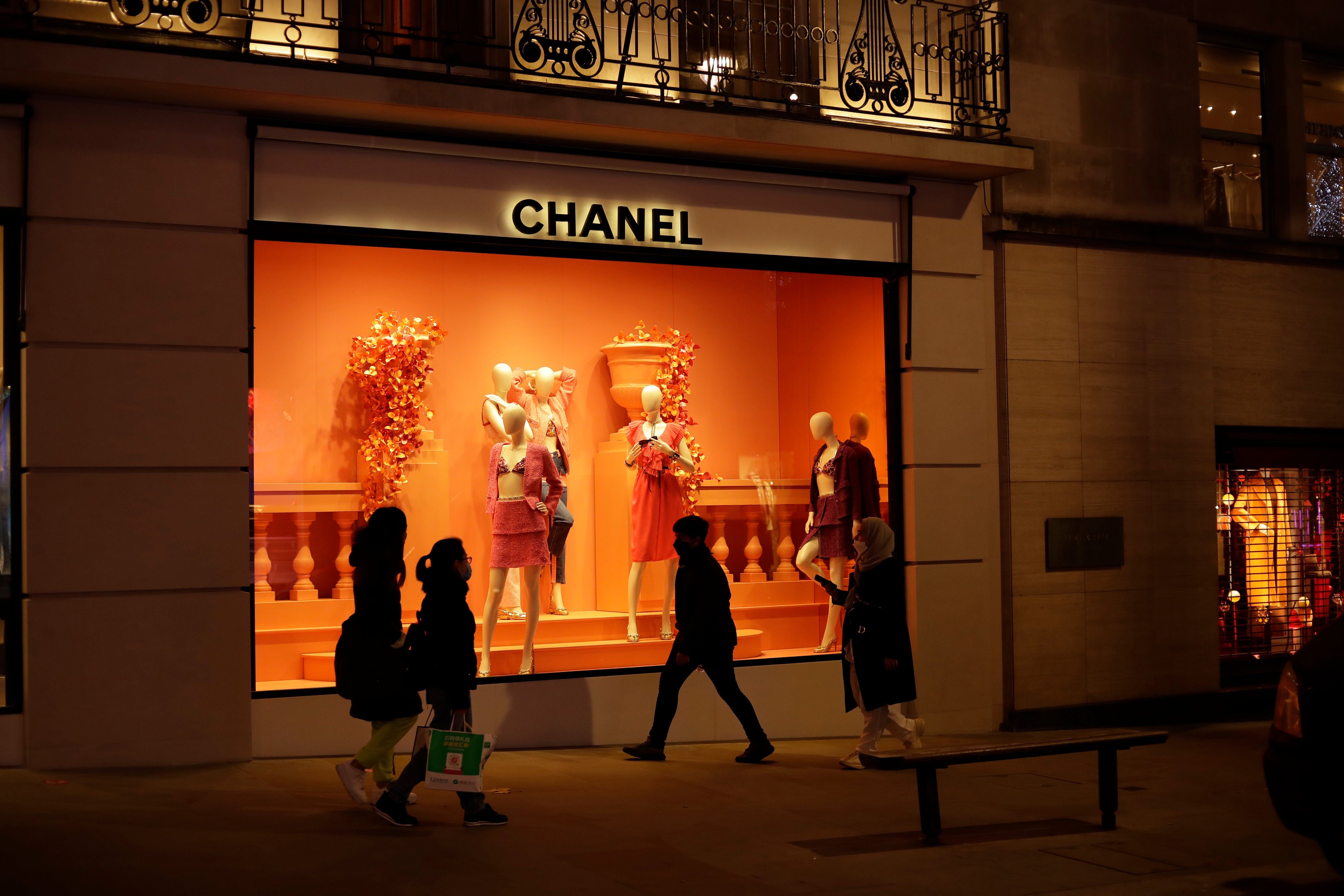 UCRANIA-GUERRA-CHANEL