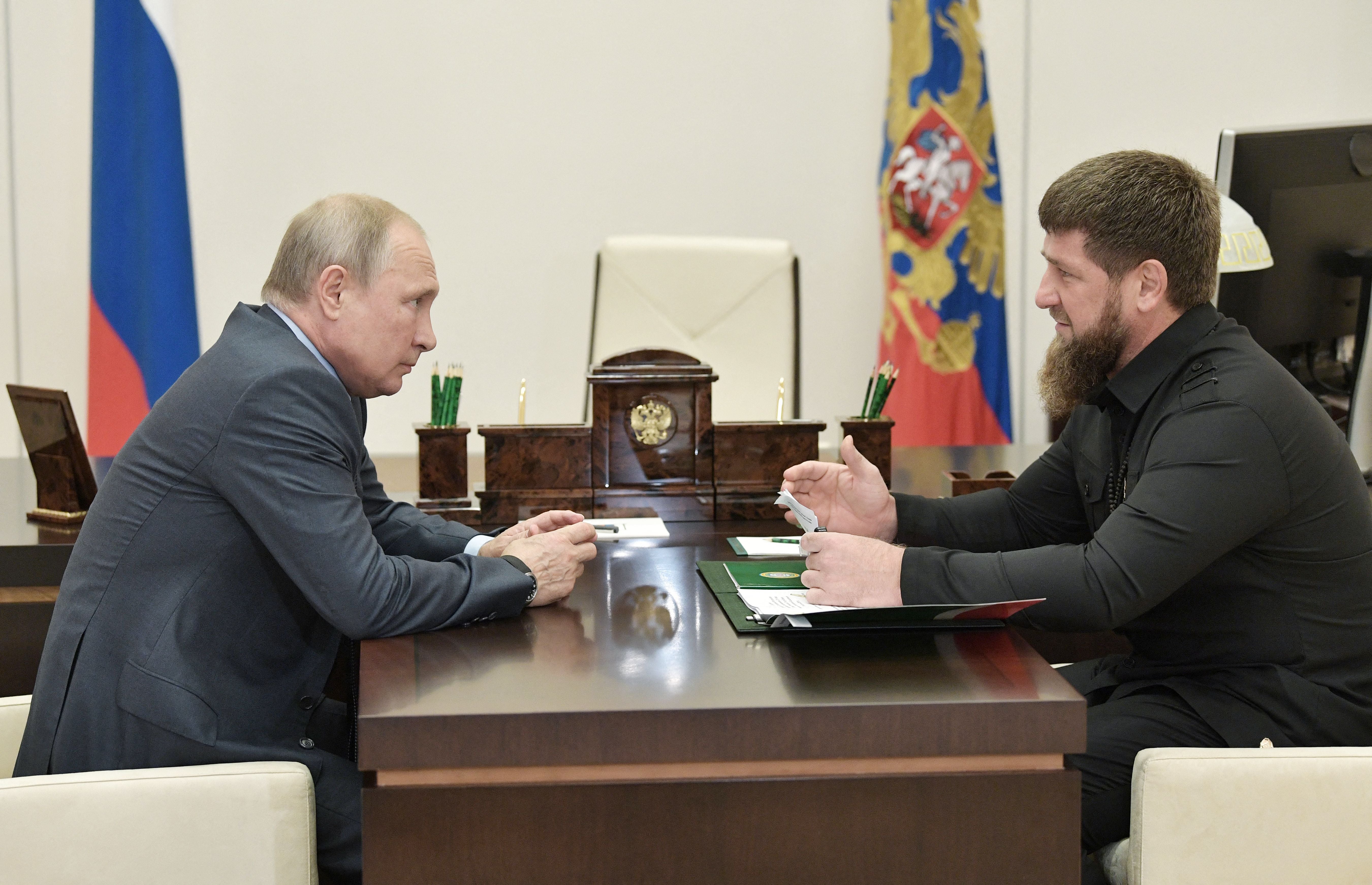 Kadyrov speaks with Vladimir Putin at the Novo-Ogaryovo state residence outside Moscow in 2019