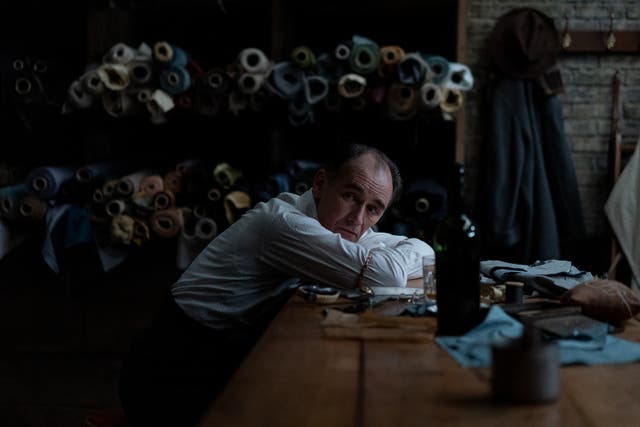 <p>Rylance as tailor Leonard in ‘The Outfit’ </p>