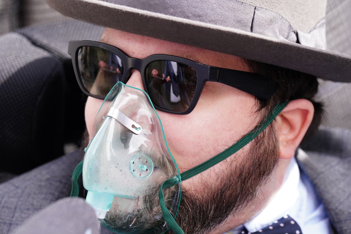 Man at centre of extradition case told to instruct lawyer &lsquo;with haste&rsquo;