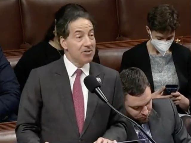 Demócrata y miembro del comité del 6 de enero Jamie Raskin