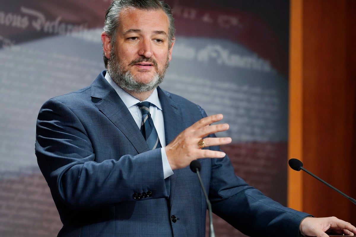 Ted Cruz condemned for โprayerโ tweet after Texas elementary school shooting massacre