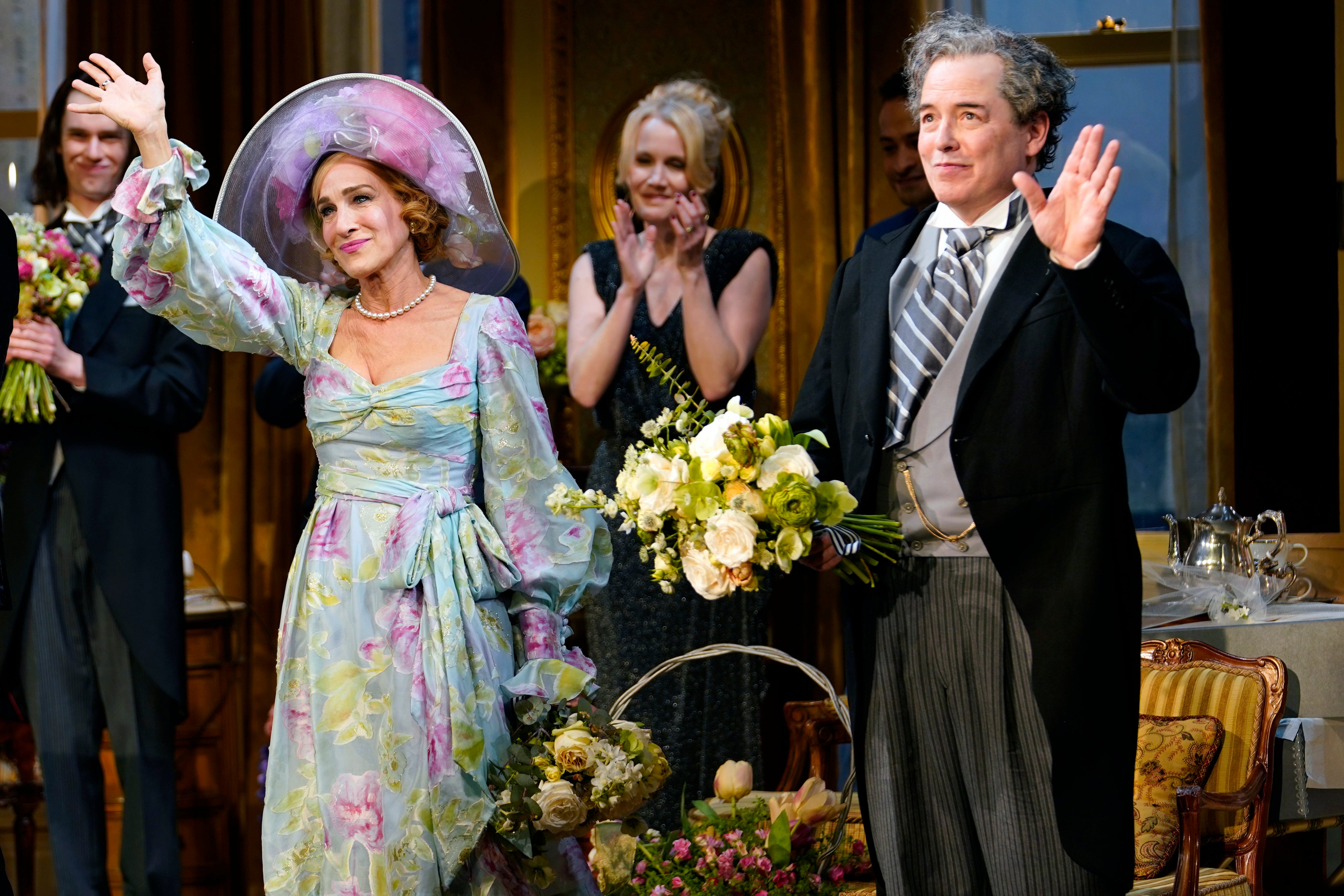 Sarah Jessica Parker sidelined as Broadway fights virus The Independent