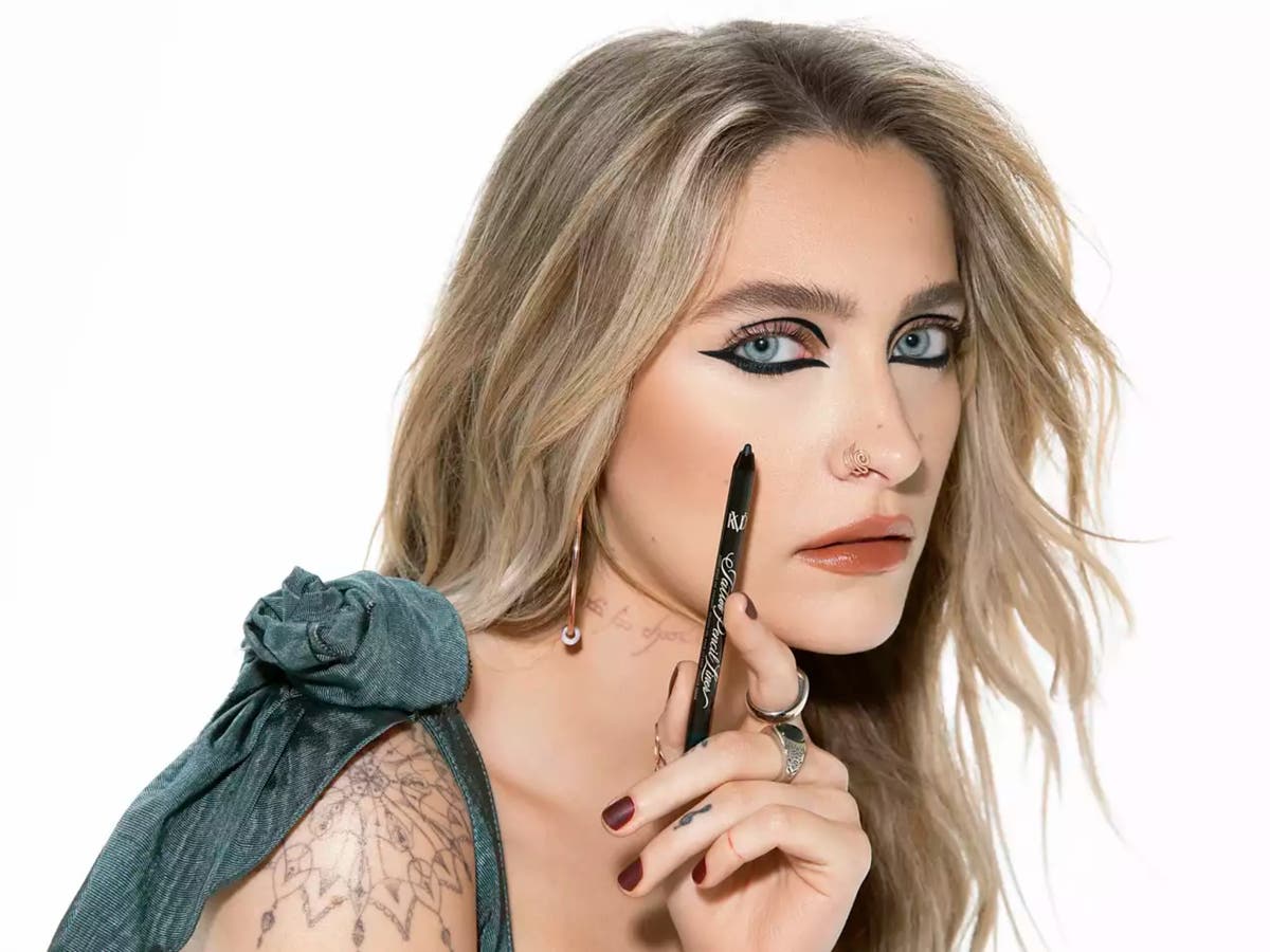 Michael Jackson’s daughter Paris is the new face of KVD Beauty