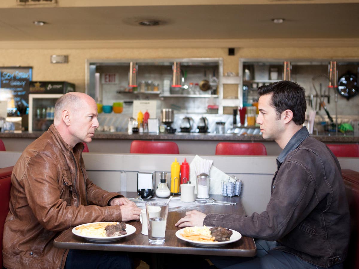 Joseph Gordon-Levitt shares the &lsquo;highest compliment&rsquo; he got from Bruce Willis while shooting Looper