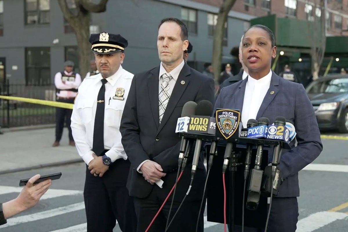Police: Teen girl killed, 2 wounded in Bronx shooting | The Independent