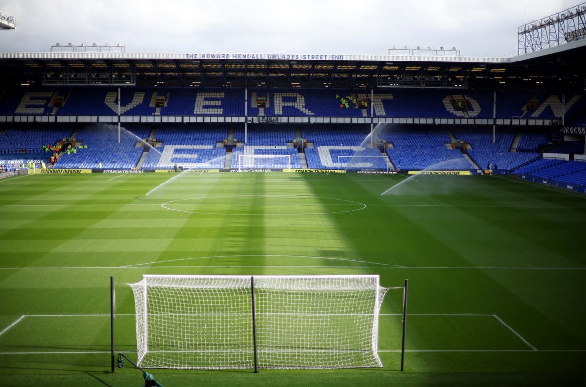 Everton vs Manchester United LIVE: Premier League team news, line-ups and more today