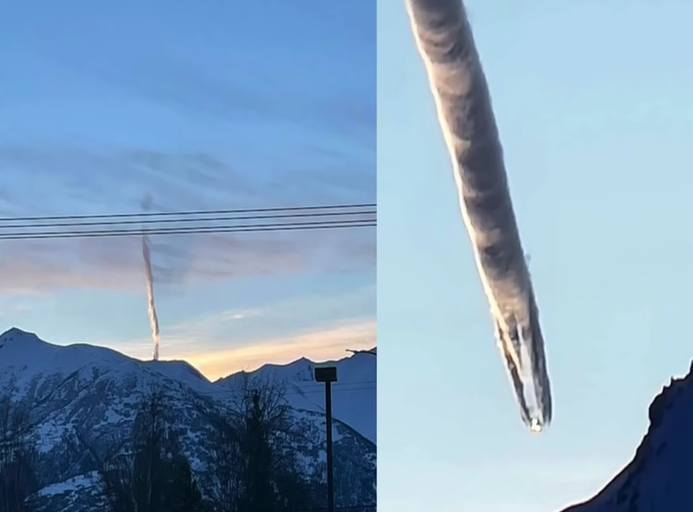 <p>A strange, narrow cloud was seen over Lazy Mountain in Alaska</p>