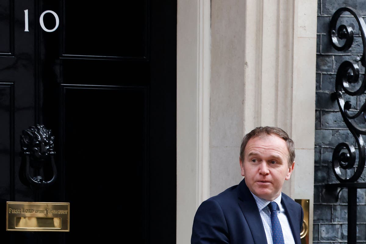 ‘I’m not the accountant for cabinet colleagues’: Eustice dodges question on non-dom status of ministers ‘I’m not the accountant for cabinet colleagues’: Eustice dodges question on non-dom status of ministers