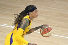LSU basketball star Seimone Augustus to get statue at school