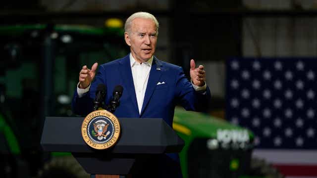 <p>President Joe Biden speaks at POET Bioprocessing in Menlo, Iowa</p>