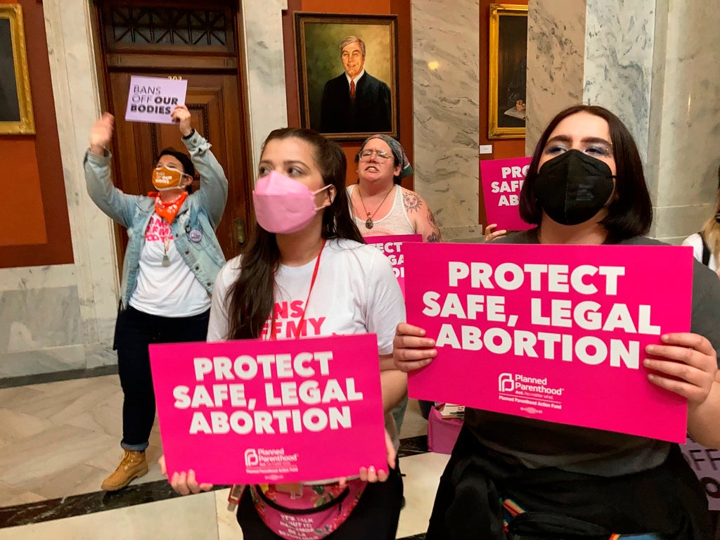 Kentucky milletvekilleri kürtaja daha fazla kısıtlama getirmeye çalışıyor