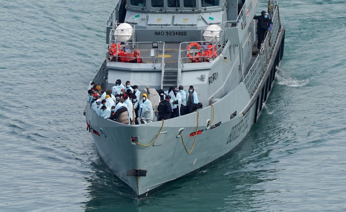 Boris Johnson wants first &lsquo;illegal&rsquo; migrants flown to Rwanda in six weeks