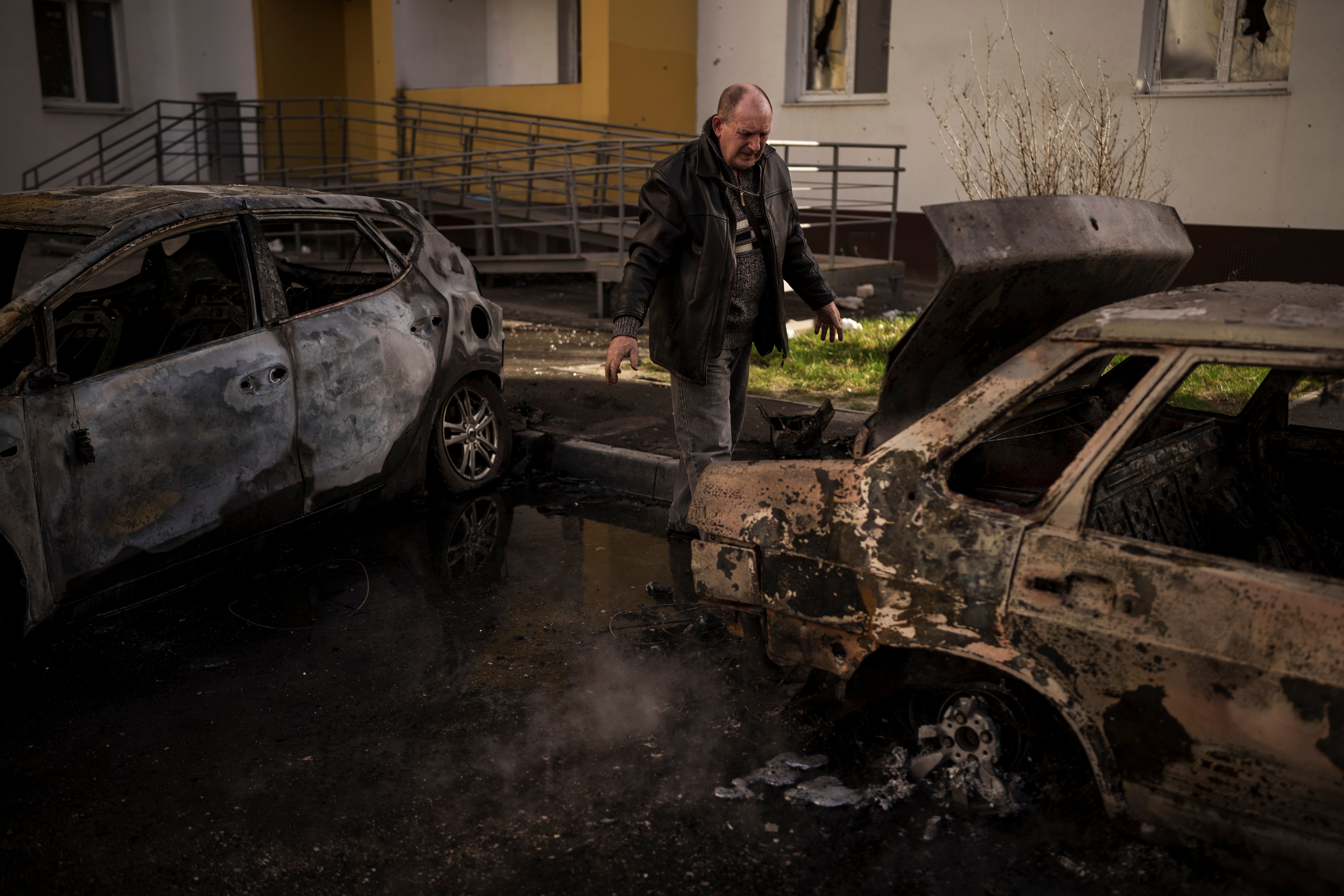 Surveying the damage after a Russian attack in Kharkiv