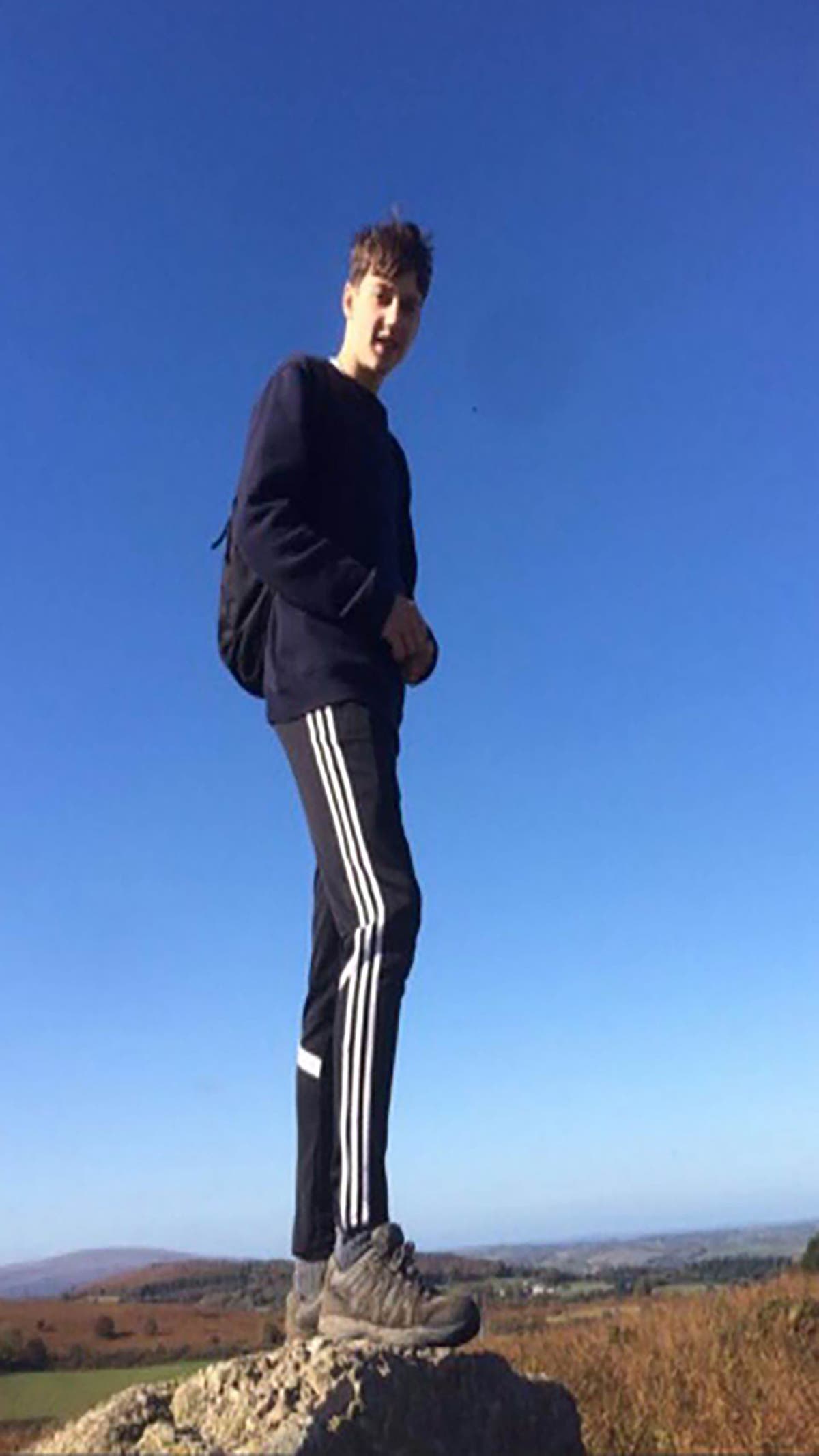 Parents warn of risks of social media and knifes on anniversary of son&rsquo;s death