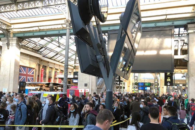 <p>Long queues for the Eurostar at Gare Du Nord in Paris on Easter Monday  </p>