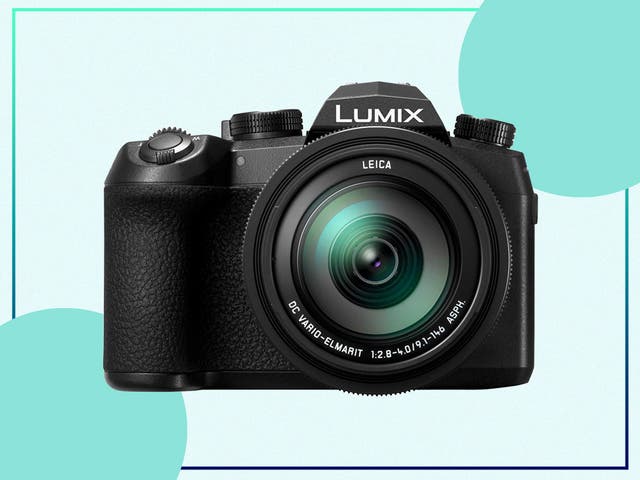 <p>DLSR creds without worrying about interchangeable lenses? You won’t find better than this </p>
