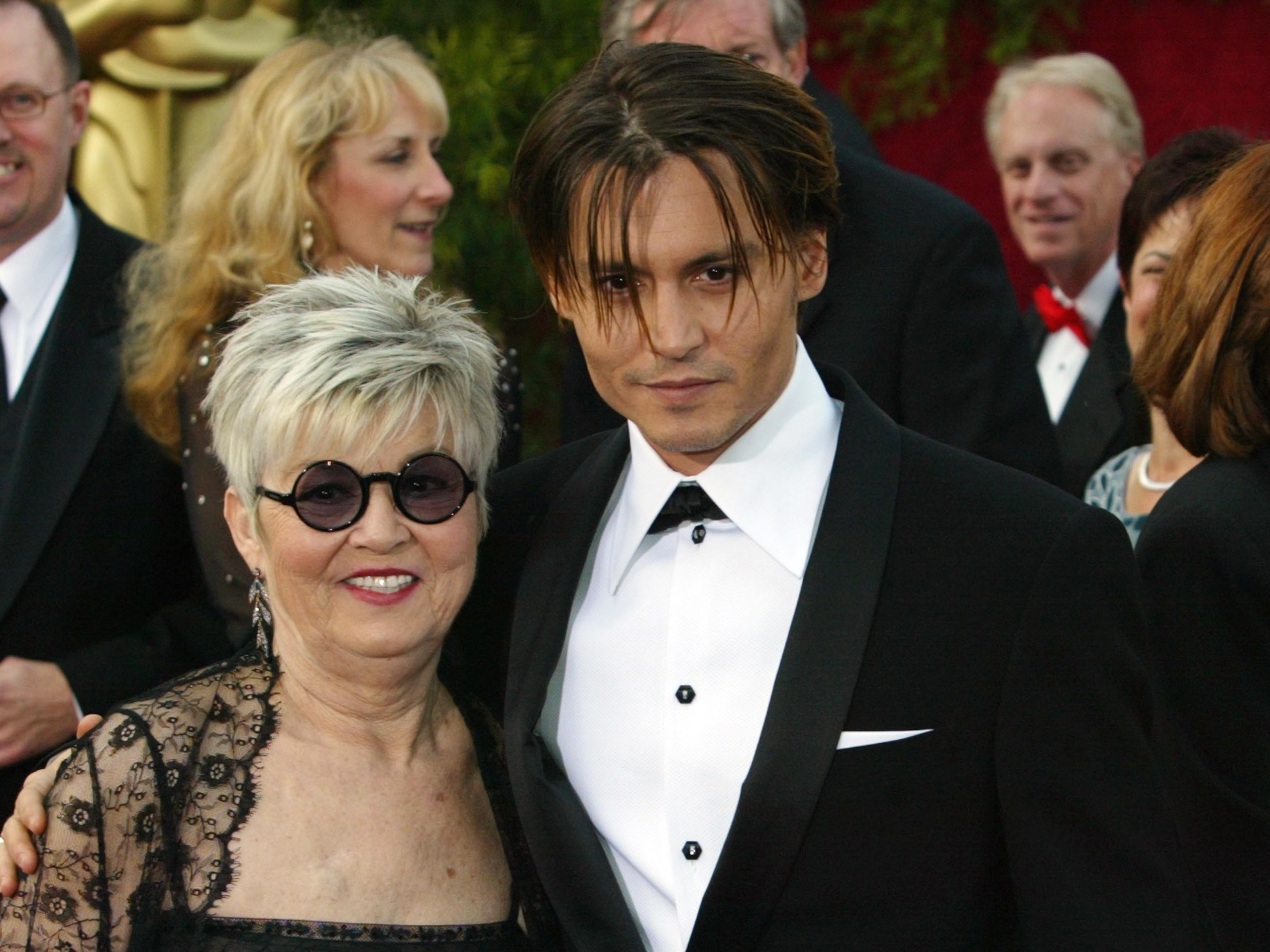 Betty Sue Palmer and Johnny Depp on the Oscars red carpet in 2004