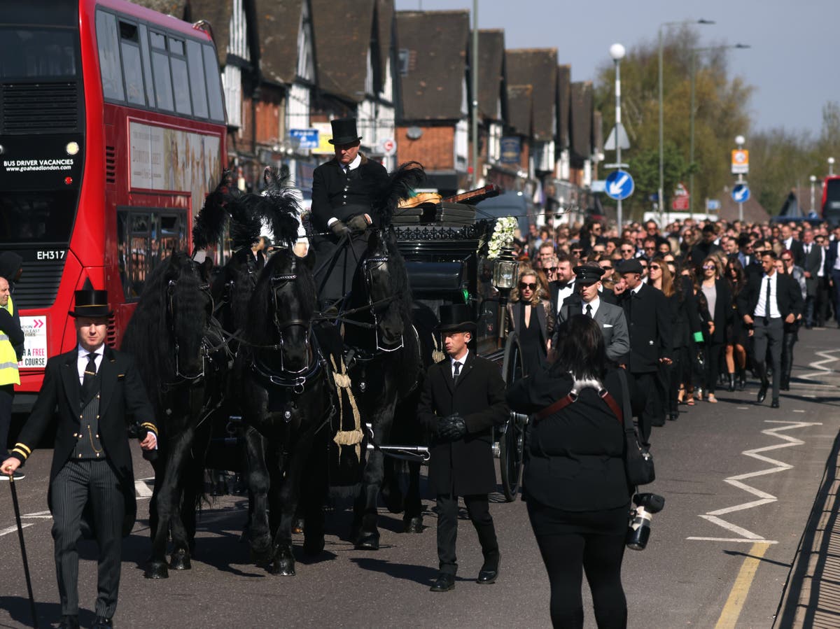 Tom Parker fans line the streets for The Wanted singer’s funeral Tom Parker fans line the streets for The Wanted singer’s funeral